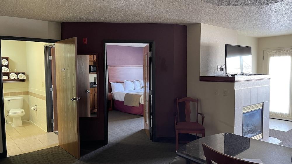 Americinn By Wyndham New London Экстерьер фото